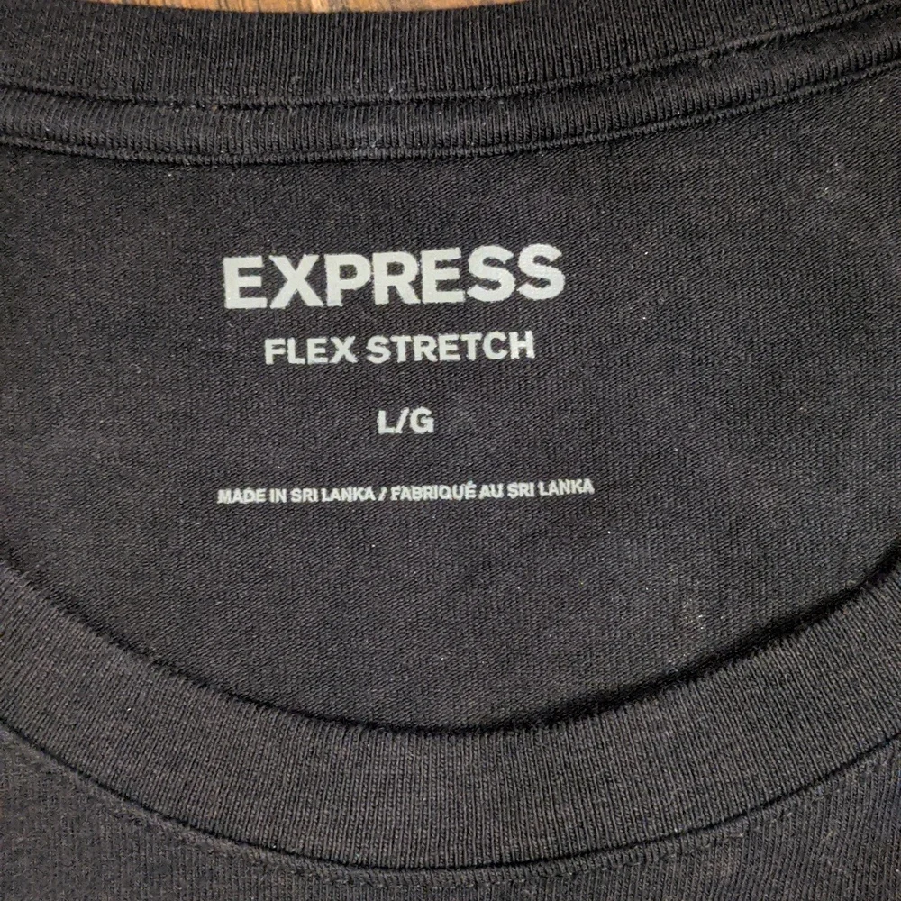 2 Express Tees - Picture 3 of 4